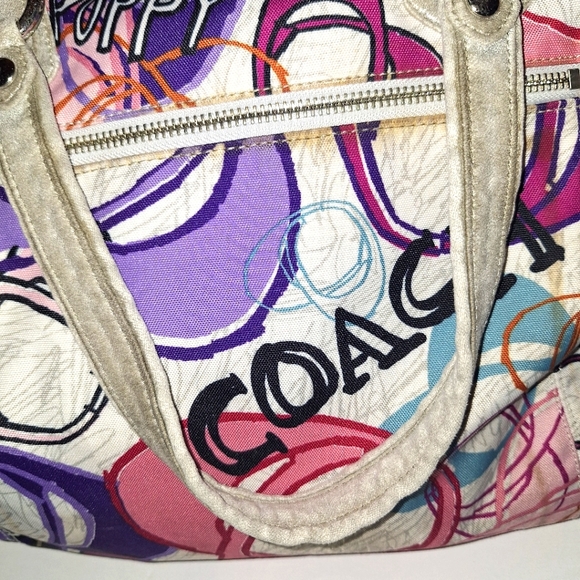 Coach Handbags - Coach Poppy Shoulder Bag